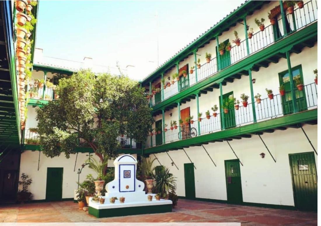 Casa Duque Compartida Familiar 2- Habitacion Bano Propio Sevilla Dış mekan fotoğraf