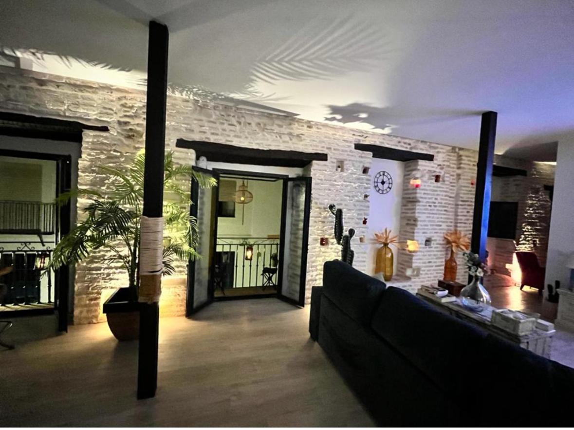 Casa Duque Compartida Familiar 2- Habitacion Bano Propio Sevilla Dış mekan fotoğraf